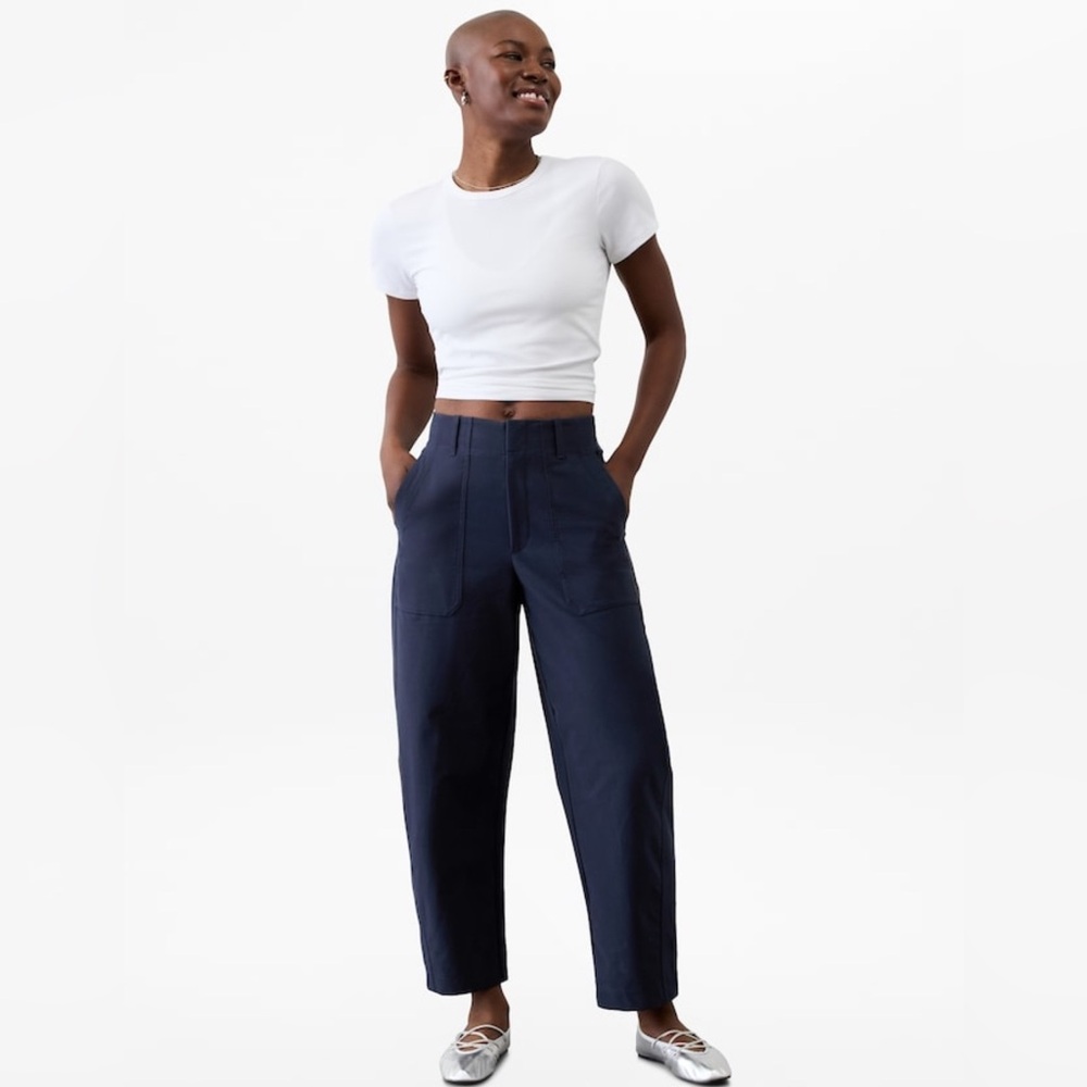 NWT Athleta Skyline Utility Barrel Navy Pant Size 2/P (#650012)